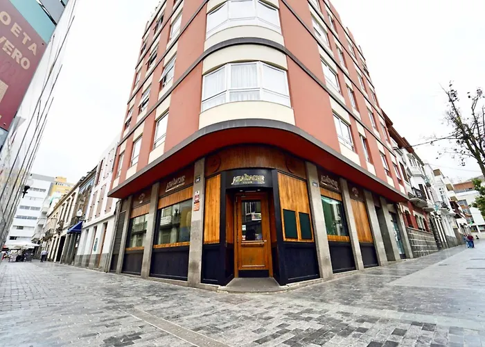 The Poet's Corner * Las Palmas de Gran Canaria