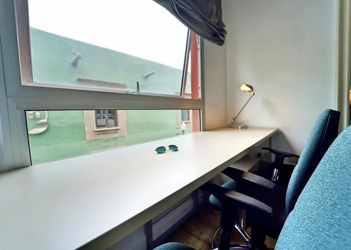 The Poet's Corner * Las Palmas de Gran Canaria