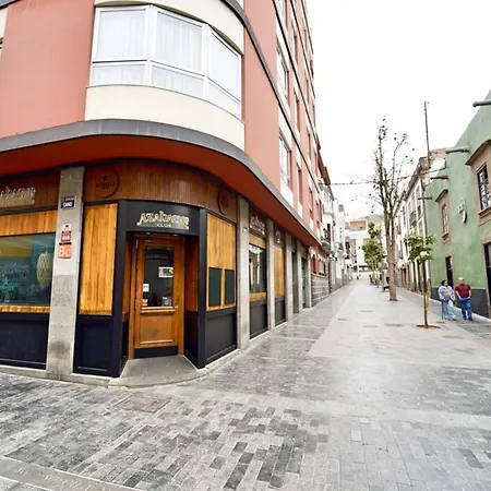 公寓 The Poet's Corner